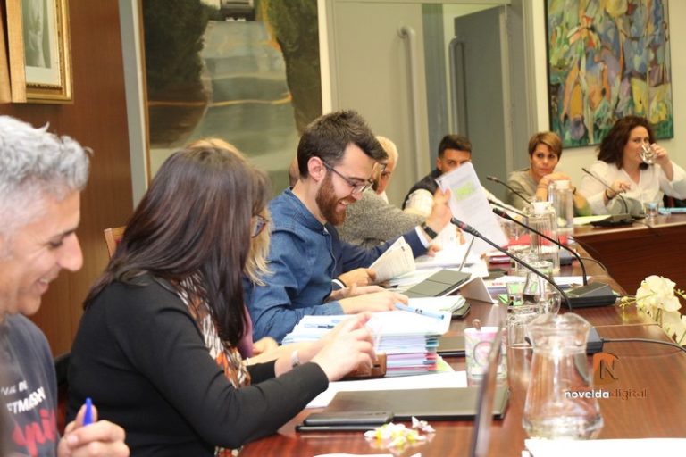 Hoy, a las 20:00 horas pleno ordinario de marzo: Orden del Día y preguntas de los grupos municipales