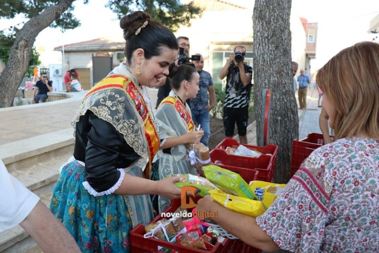 Ofrenda de frutos a San Pascual Bailón La Estación