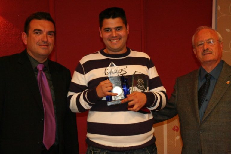 Abel Fernández, se alza con el premio a “mejor jugador de la temporada”