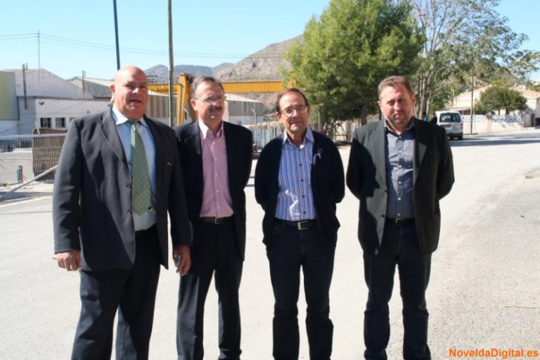 El Ayuntamiento recupera el muelle de carga de la estación