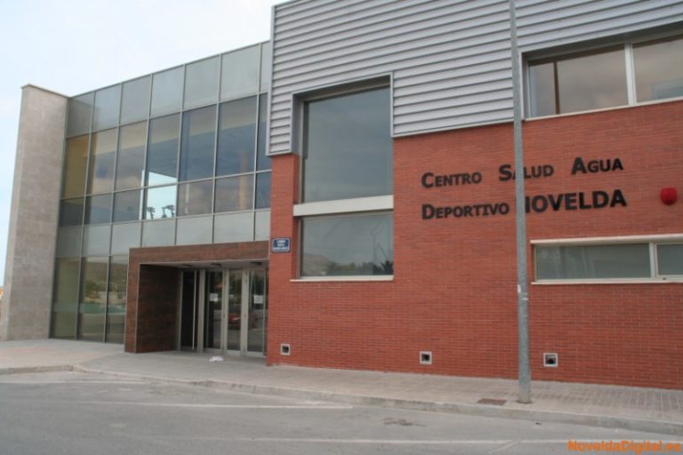 Media docena de empresas se interesan por el centro deportivo Salud y Agua