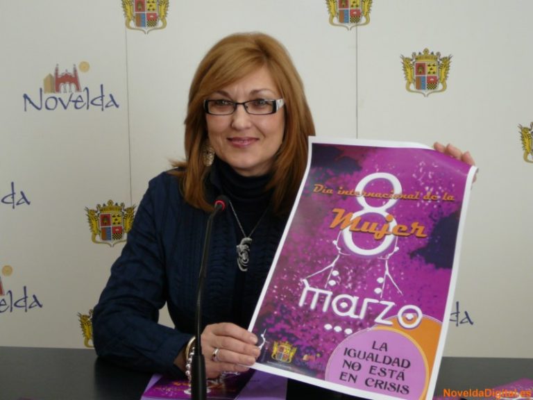 El Ayuntamiento rinde homenaje a la mujer
