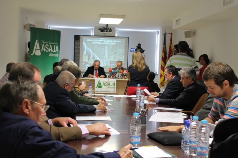 Instan al Gobierno que se forme a partir del 20N a mantener el Tajo-Segura y promover un gran pacto del agua que incluya la interconexión de cuencas