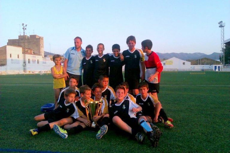 Los alevines del Novelda, campeones de Fútbol 7
