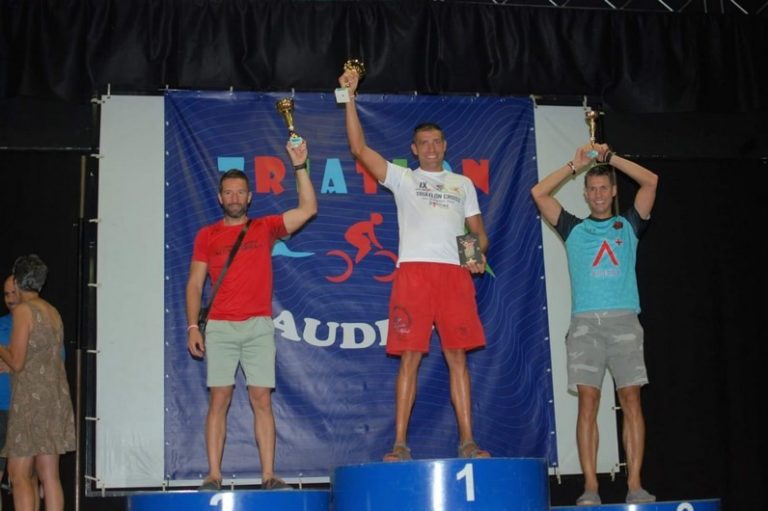 Iñesta, campeón veterano del Triatlón de Caudete
