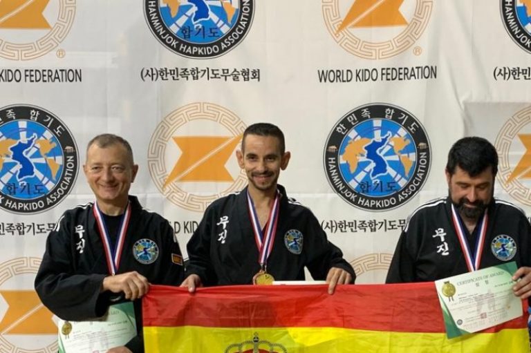 El noveldense Moisés Hossain repite éxitos en Corea